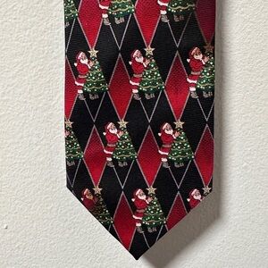 Seasonal Style by MMG Santa Christmas Tree Men’s Tie Red Black Diamond Holiday
